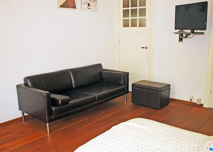 Walenburg 3* Rotterdam